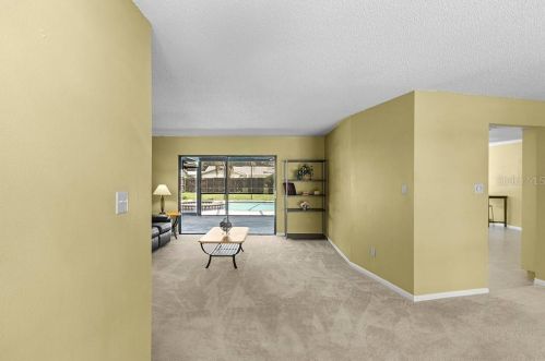 5012 Melrow Ct, Tampa, FL 33624-2062