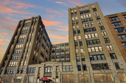 728 Jackson Blvd, Chicago IL  60661-5412 exterior