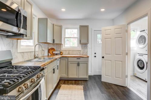 513 Poplar St, Lancaster PA  17603-5234 exterior