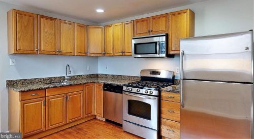 1502 Federal St, Philadelphia PA  19146-3125 exterior