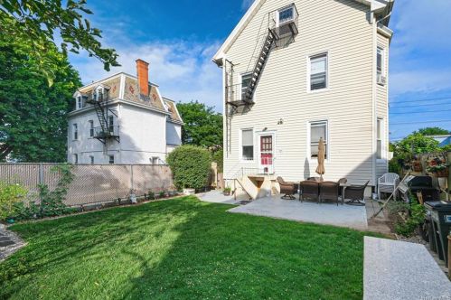 208 High St, Mount Vernon NY 10550-1810 exterior