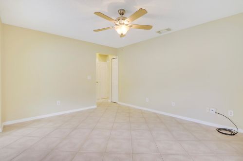 1826 Leafy Rd, Fort Pierce FL  34953-1392 exterior