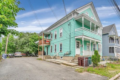 124 Brook St, Woonsocket, RI 02895-3308