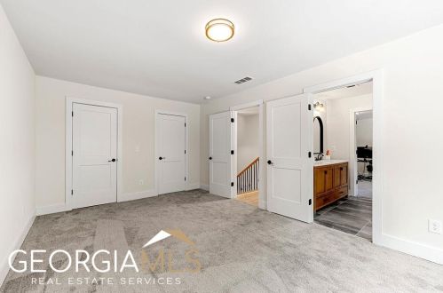 1666 Connally Dr, Atlanta GA 30344-1166 exterior