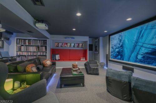 202 Lorraine Ave, Montclair NJ 07043-1915 exterior