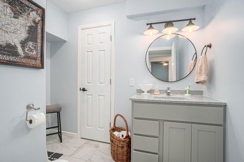 2140 Harding Ave, Meskegon MI 49441-1410 exterior