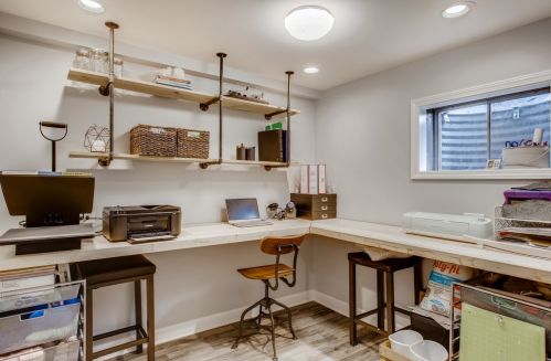 366 Commonwealth Ln, Elmhurst IL 60126-4918 exterior