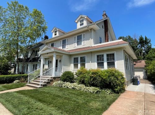 59 6th Ave, New Brunswick, NJ 08904-2935