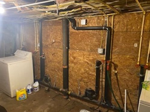 79 Oak St, Springfield MA 01151-1545 exterior