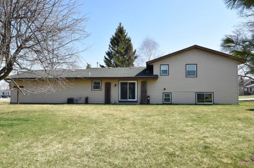 4631 68, Milwaukee WI 53220-3917 exterior