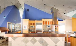 1302 101st St, Omaha NE  68124-1084 exterior