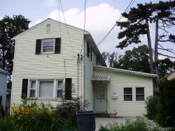 85 Gardner St, Newton, MA 02458-1439