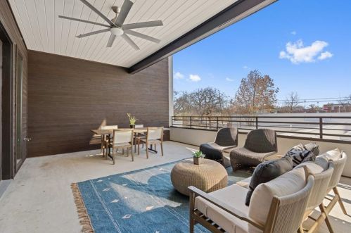 2612 12th St, Austin TX  78703-3810 exterior