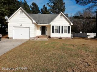 390 Berwick Dr, Raeford, NC 28376-6826