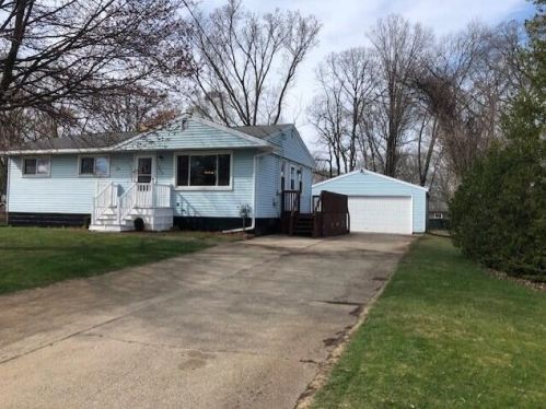 1862 Reneer Ave, Meskegon, MI 49441-3720