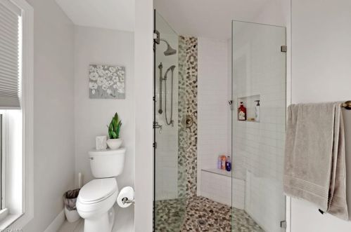 124 Willowick Dr, Naples FL 34110-1361 exterior