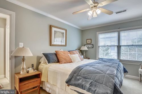 1276 Beverly Rd, Mc Lean VA 22101-2834 exterior