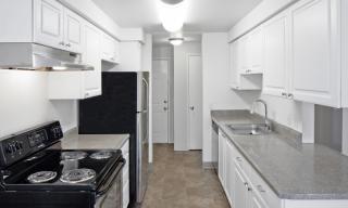 10303 Bell Ave, Portland OR  97222-2230 exterior