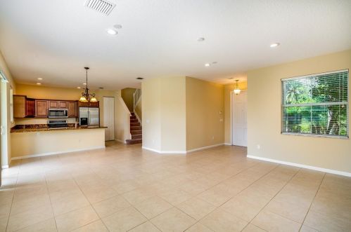 11953 Bennington Cir, Fort Pierce FL  34987-2721 exterior