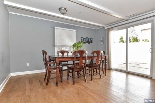 128 Third St, Mahwah NJ  07430-1253 exterior