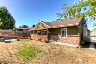 2228 120 St, Seattle WA  98133-8519 exterior