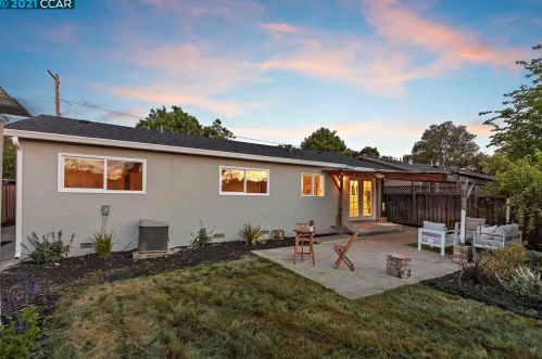 1325 Linden Dr, Concord CA  94520-4017 exterior