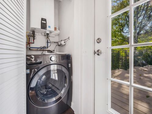 419 St, Union City NJ 07087-4024 exterior