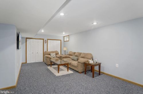 10 Park Blvd, Camden NJ 08103-2757 exterior