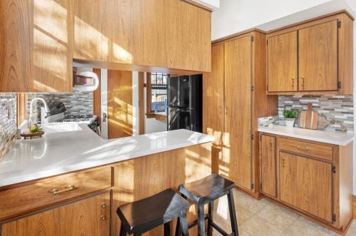 7328 Lloyd St, Milwaukee WI 53208-1207 exterior