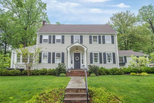 1 Claremont Dr, Maplewood, NJ 07040-2119