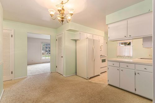 2335 Sharon Ave, Wyoming MI exterior