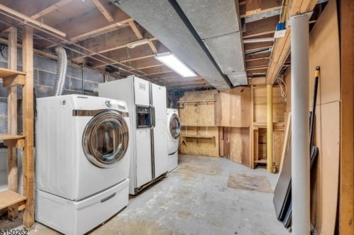 130 Old York Rd, Bridgewater NJ 08807-2686 exterior