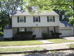 184 Fairway Dr, Newton, MA 02465-1715
