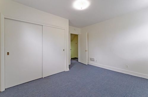 1801 Universal Rd, Pittsburgh PA 15235-3955 exterior