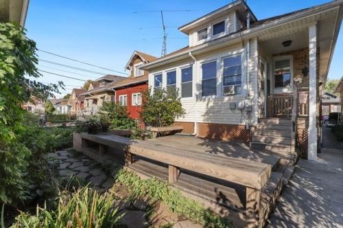 5004 Tripp Ave, Chicago IL 60630-2724 exterior