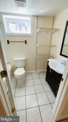 8524 11th Ave, Silver Spring MD 20903-3204 exterior