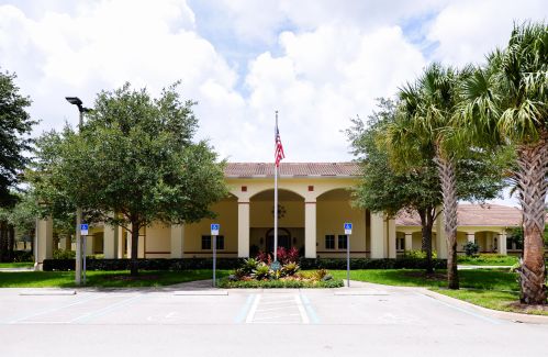 7928 Saddlebrook Dr, Fort Pierce FL  34986-3128 exterior