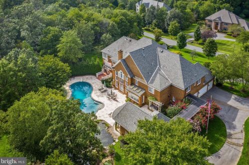 11720 Centurion Way, Rockville MD 20854-6420 exterior