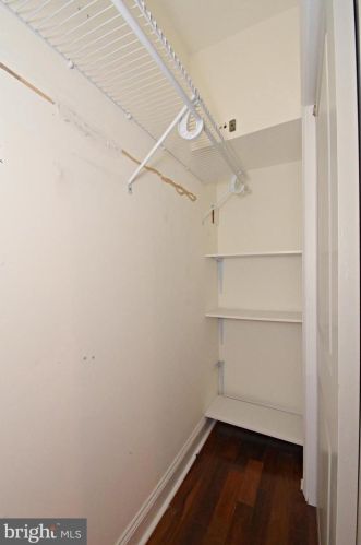 120 Greenwich St, Philadelphia PA 19147-6110 exterior