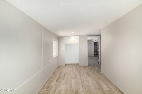 2932 47th Ave, Phoenix AZ  85031-3640 exterior