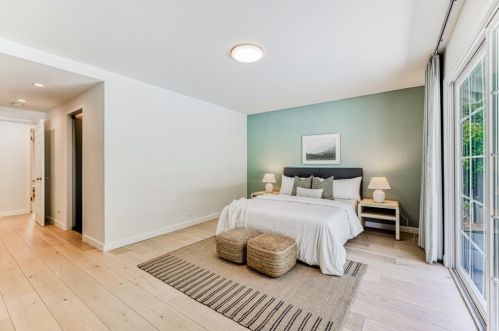 1349 Murchison Dr, Millbrae CA 94030-3025 exterior