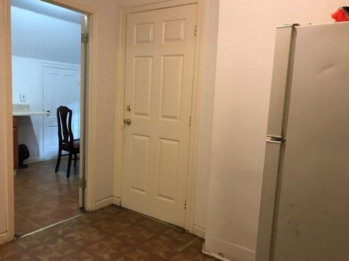 8 Lowell St, Worcester MA 01603-2607 exterior