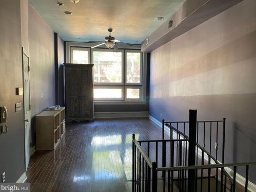 1712 Girard Ave, Philadelphia PA  19130-1514 exterior