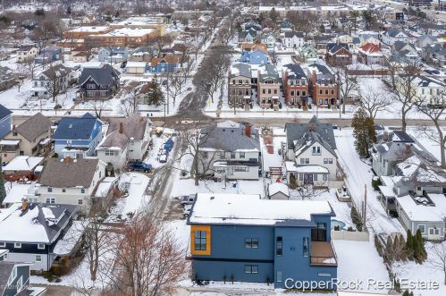 549 Fairview Ave, Grand Rapids MI 49503-1518 exterior