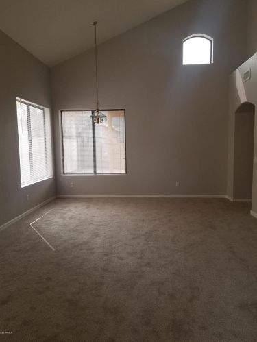 2009 Carol Ann Way, Phoenix AZ  85023-4360 exterior