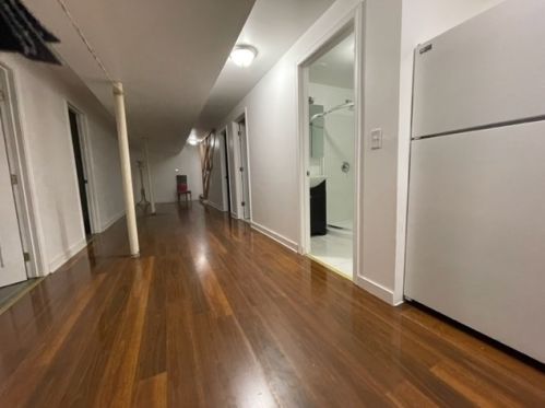 220 Hoyne Ave, Chicago IL 60643-4004 exterior