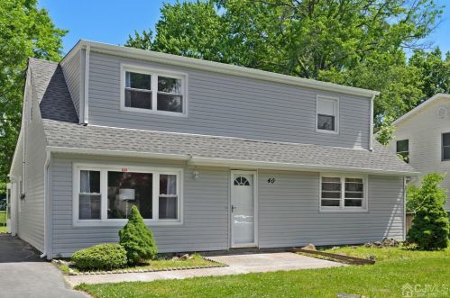 40 Markham Rd, Edison NJ  08817-4129 exterior