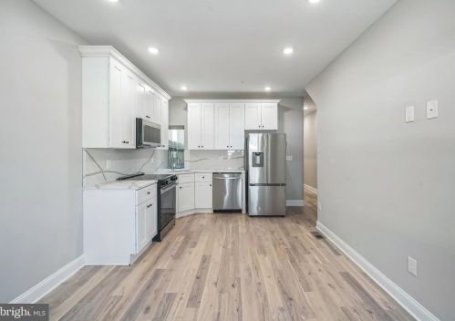 1702 22nd St, Philadelphia PA 19140-3831 exterior