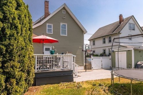 466 Chatham St, Lynn MA 01902-2434 exterior