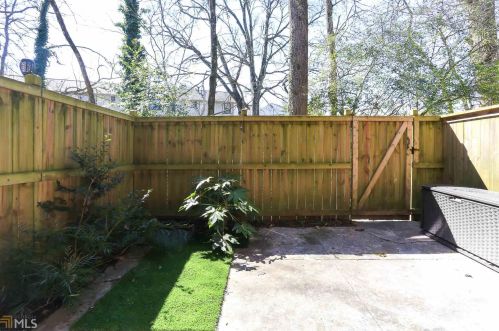 120 Biscayne Dr, Atlanta GA 30309-1092 exterior